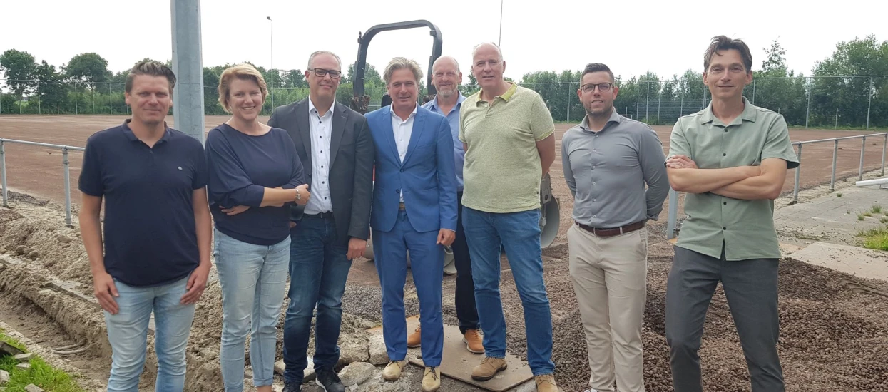 foto bezoek SV DONK juli 2024